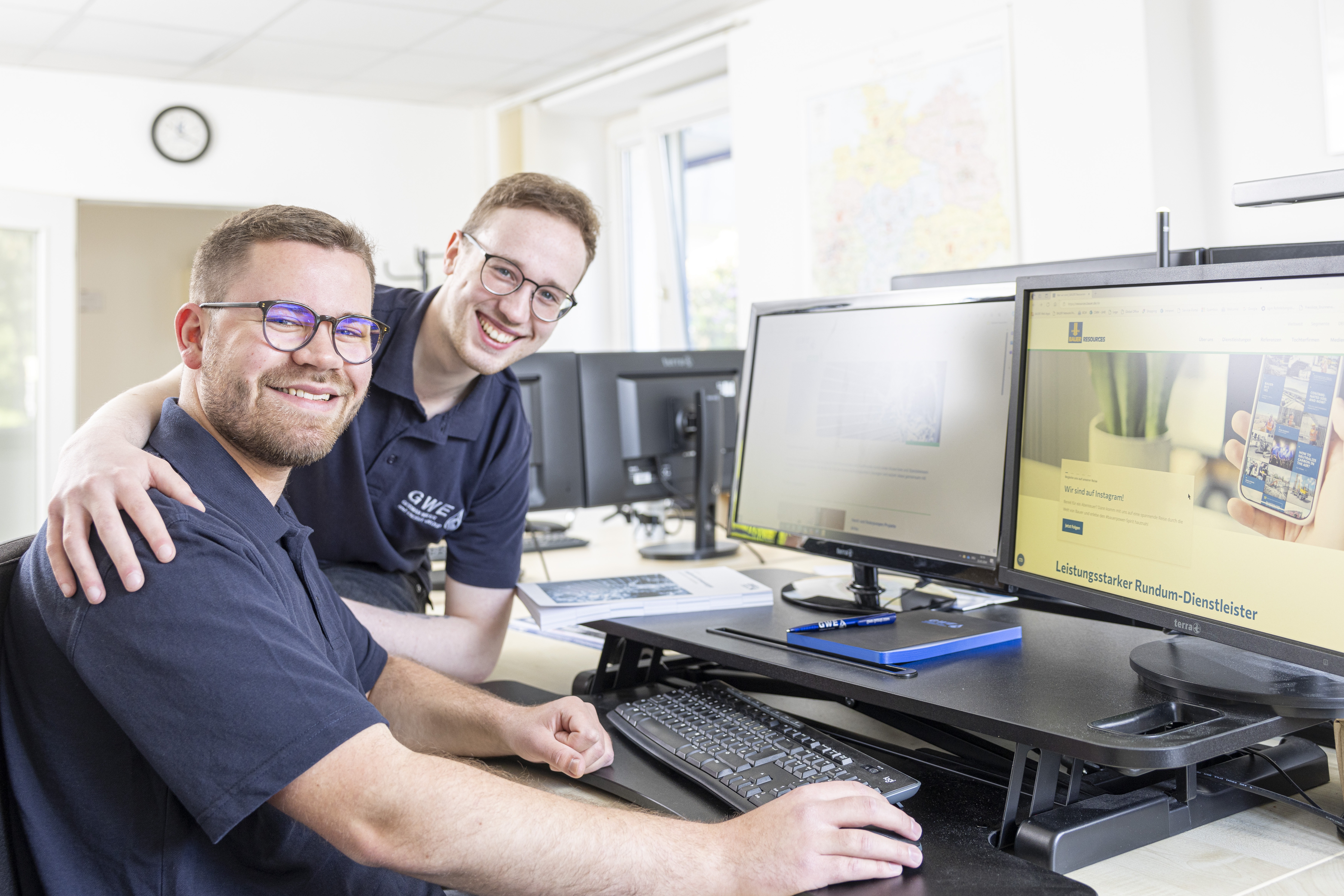 Vertriebsmitarbeiter in Zusammenarbeit bei GWE