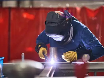 Mitarbeiter in unserer Produktion in Nordhausen