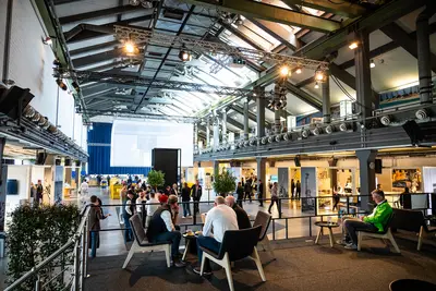 Bauer-Hausausstellung 2026: Messeflair herrschte auch in der Alten Schweißerei.