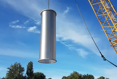 Installation of a Stainless Steel wire-wrapped screen